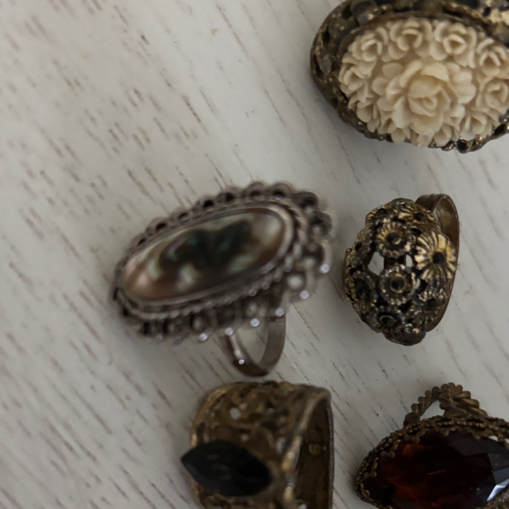 7 vintage rings - Picture 4 of 4